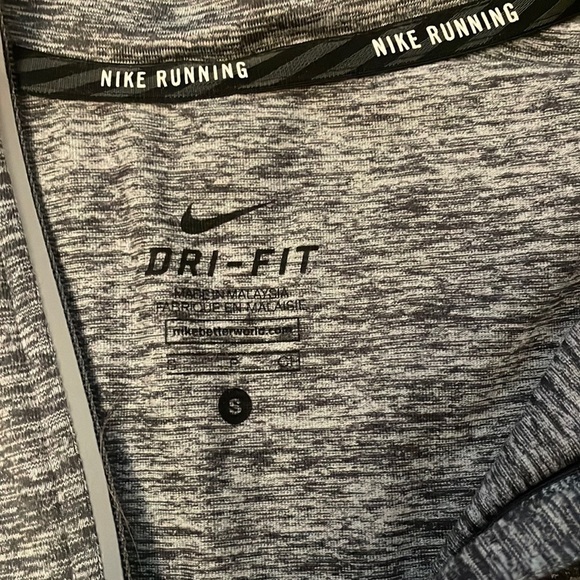 Nike Grey Small Athletic Quarter Zip - Picture 4 of 5